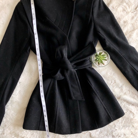 🖤 Babaton Spencer Coat *OWO* - Picture 7 of 8